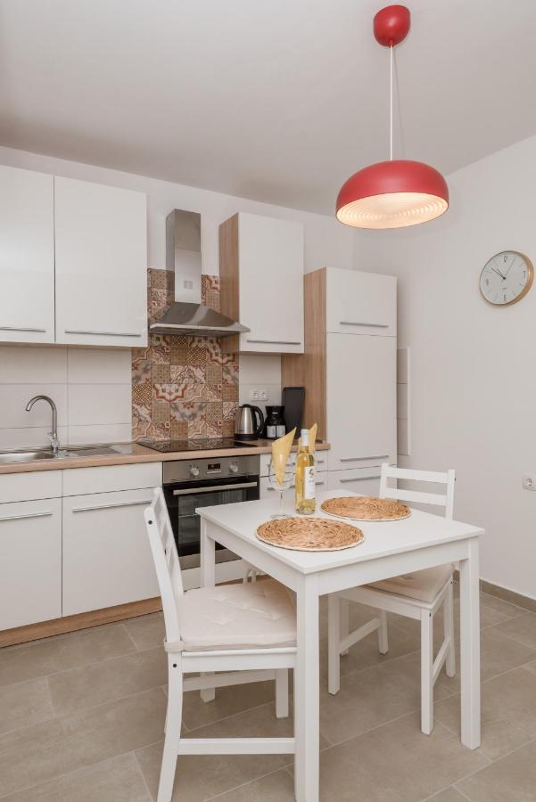 Apartment Angelina Free Public Parking ザダル エクステリア 写真